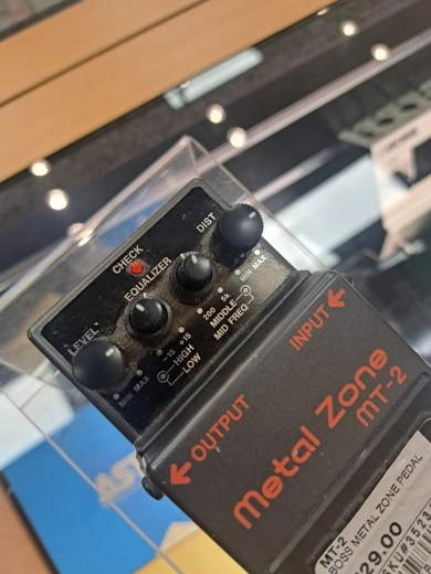 BOSS Metal Zone 2